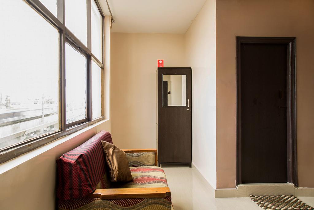 היידראבד Dwaraka Inn מראה חיצוני תמונה